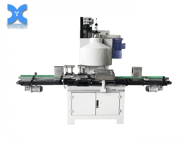 南昌人工放蓋 四輪小方罐自動封罐機(jī)